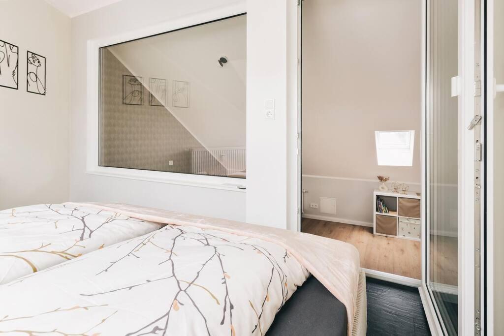 Tip! Toplage In Dresden! Moderne 100 Qm Ferienwohnung Fuer Familien Und Kleine Gruppen Exterior photo