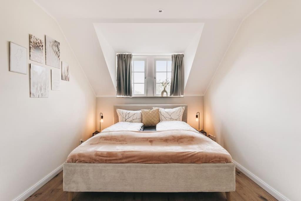 Tip! Toplage In Dresden! Moderne 100 Qm Ferienwohnung Fuer Familien Und Kleine Gruppen Exterior photo